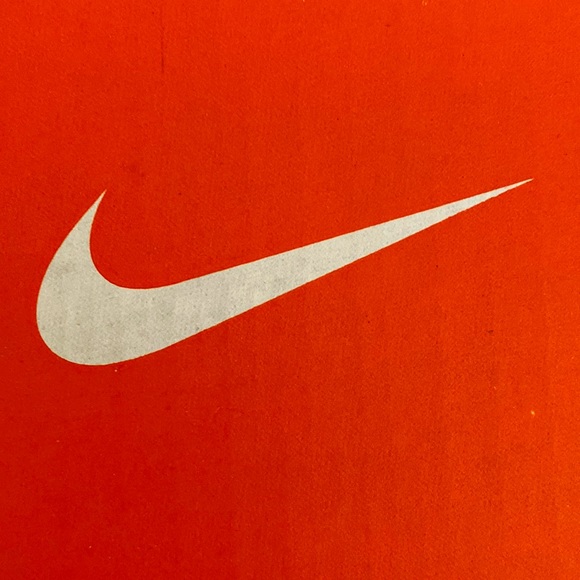 Woman’s Nike Revolution 4 Running Shoes! - Picture 6 of 6